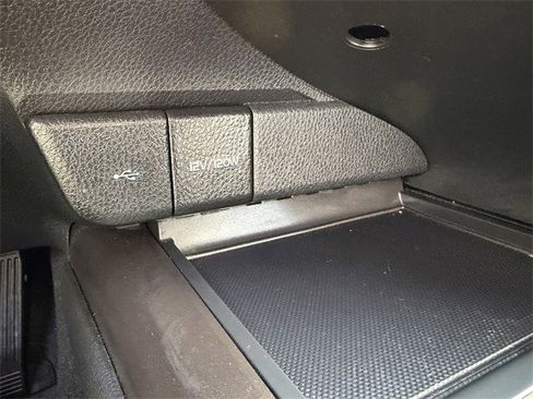 Certified 2024 Toyota Camry SE image 20