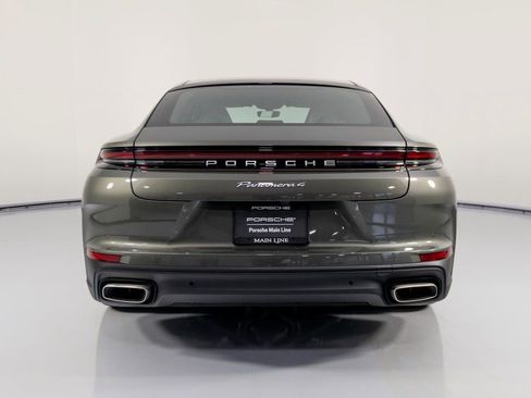 New 2026 Porsche Panamera 4 image 9