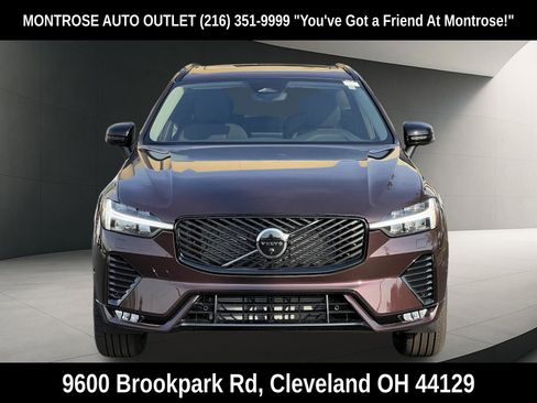 New 2026 Volvo XC60 B5 Plus w/ Protection Package Premier AWD/4WD image 8