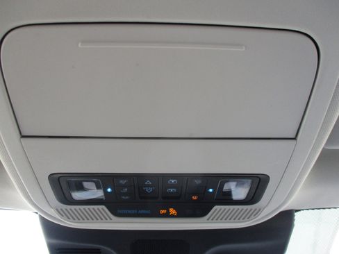 Used 2025 Ford Expedition Max Active AWD/4WD image 34