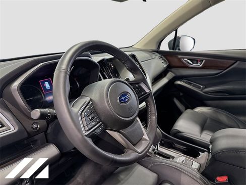 Used 2025 Subaru Ascent Touring w/ Popular Package #1 image 9