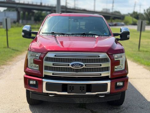 Used 2017 Ford F150 Platinum w/ Equipment Group 701A Luxury AWD/4WD image 8