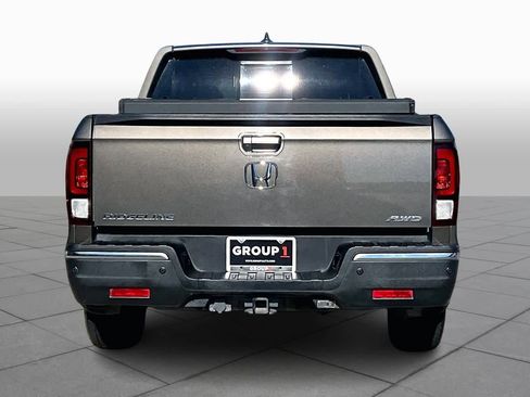 Used 2020 Honda Ridgeline RTL-E image 5