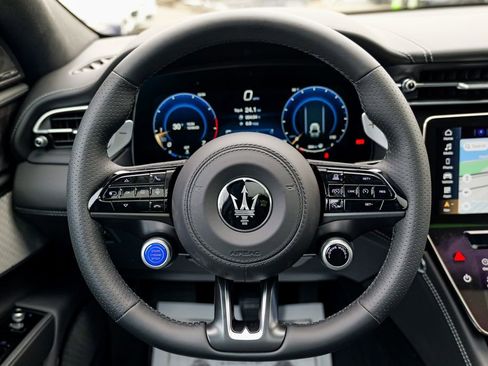 New 2025 Maserati Grecale GT image 45