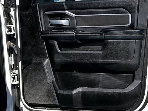 Used 2024 RAM 2500 Big Horn image 15