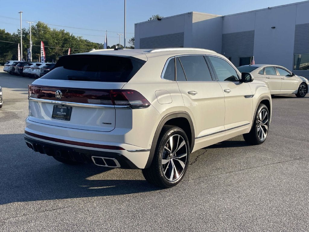 New 2026 Volkswagen Atlas Cross Sport SEL Premium R-Line AWD/4WD image 6