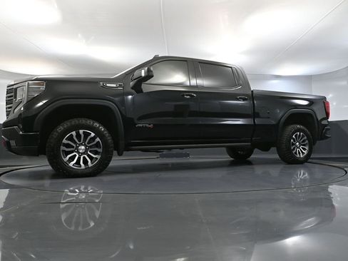 Used 2022 GMC Sierra 1500 AT4 w/ AT4 Premium Package AWD/4WD image 64