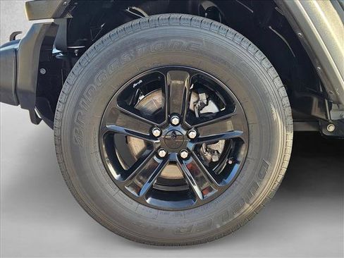Used 2022 Jeep Wrangler Unlimited Sport AWD/4WD image 24