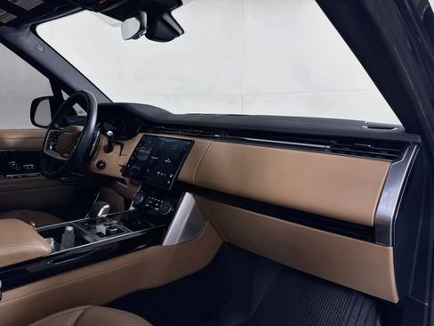 Certified 2023 Land Rover Range Rover SE AWD/4WD image 31