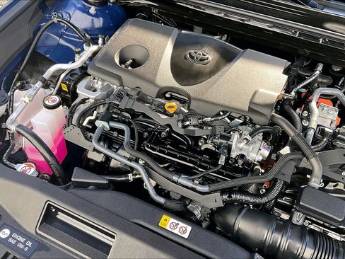 Used 2026 Toyota Camry SE image 36