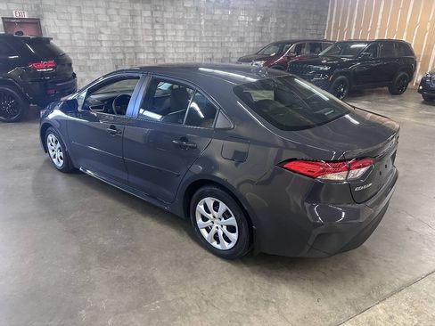 Used 2023 Toyota Corolla LE FWD image 5