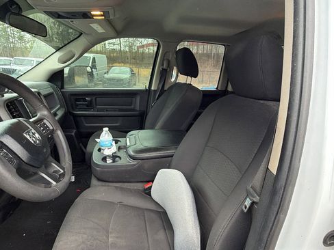 Used 2018 RAM 1500 Express w/ Express Value Package image 17
