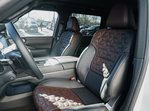 New 2026 Nissan Armada Platinum image 21