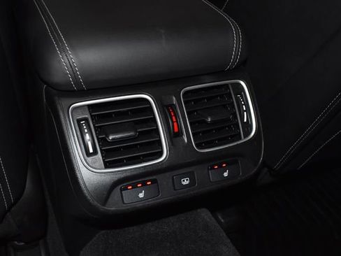 Used 2018 Acura RLX Sport Hybrid w/ Advance Pkg image 32