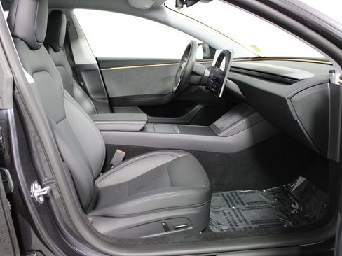 Used 2025 Tesla Model 3 Long Range RWD image 11