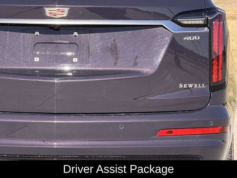 Used 2025 Cadillac XT6 Sport w/ Technology Package image 5