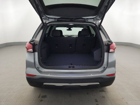 Used 2024 Chevrolet Equinox LT w/ LPO, Floor Liner Package FWD image 29