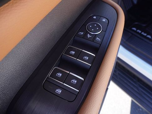 New 2026 Nissan Armada SL w/ Captain's Chari Seat Package image 16