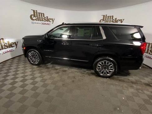 Used 2023 GMC Yukon Denali Ultimate image 5