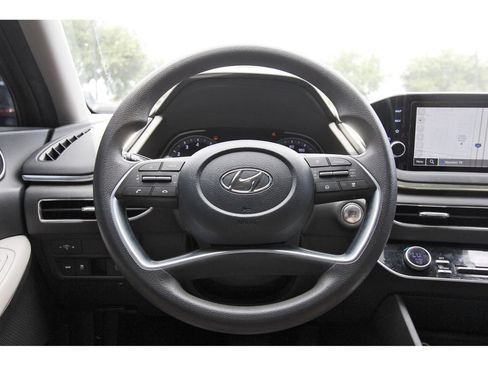 Used 2023 Hyundai Sonata SEL FWD image 12