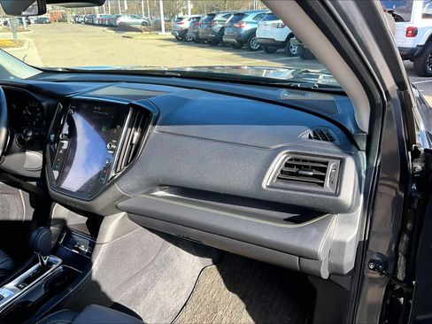 Used 2023 Subaru Ascent Onyx Edition image 13