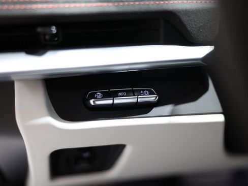 Used 2023 Chevrolet Corvette Stingray Premium Cpe w/ Z51 Performance Package image 44