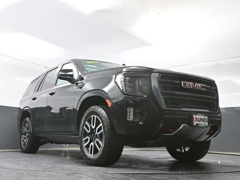 Used 2024 GMC Yukon AT4 w/ AT4 Premium Package AWD/4WD image 55