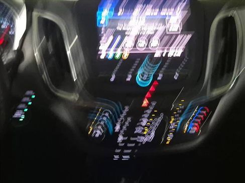 Used 2020 Chevrolet Equinox LS w/ LS Convenience Package FWD image 17