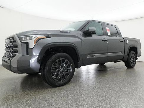 New 2025 Toyota Tundra Platinum AWD/4WD image 9