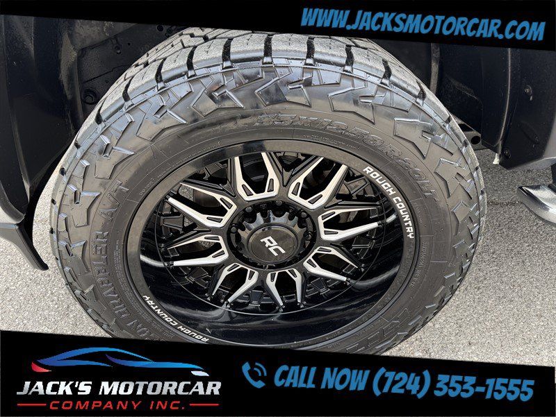 Used 2024 RAM 3500 Tradesman w/ Chrome Appearance Group AWD/4WD image 38