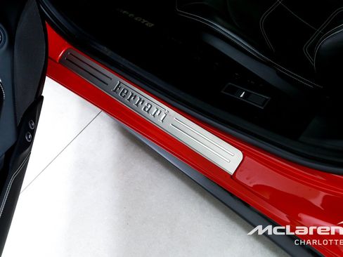 Used 2016 Ferrari 488 GTB RWD image 16
