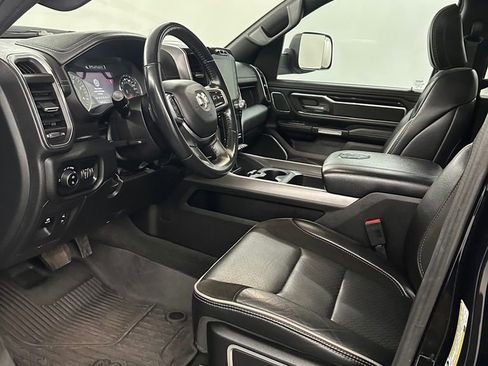 Used 2022 RAM 1500 Laramie w/ Night Edition AWD/4WD image 10