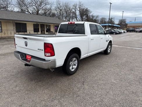 Used 2019 RAM 1500 Classic SLT image 6