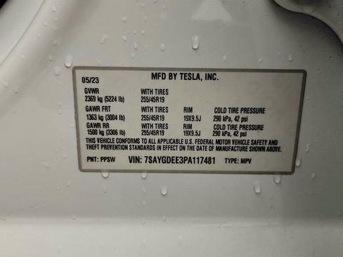 Used 2023 Tesla Model Y AWD image 23
