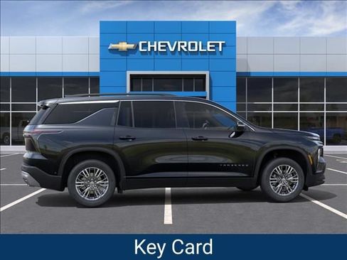 New 2026 Chevrolet Traverse LT w/ Driver Confidence Package FWD image 5
