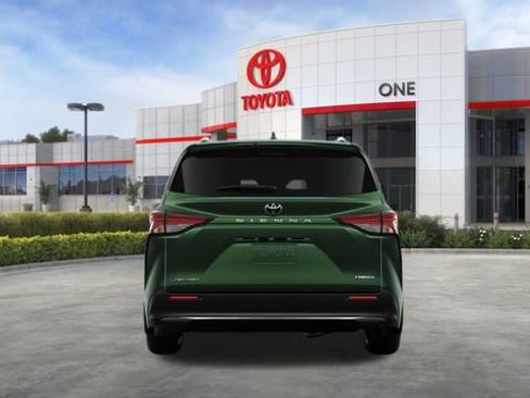 New 2026 Toyota Sienna Limited image 9