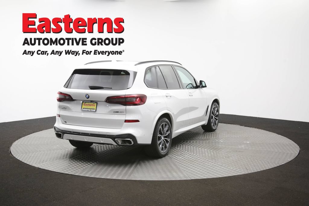 Used 2023 BMW X5 xDrive40i w/ M Sport Package AWD/4WD image 45