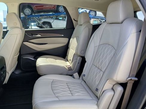 Used 2024 Buick Enclave Avenir w/ Avenir Technology Package image 12