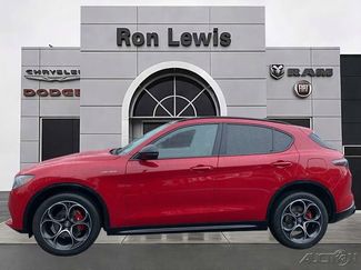 Used 2024 Alfa Romeo Stelvio Veloce AWD/4WD video 1