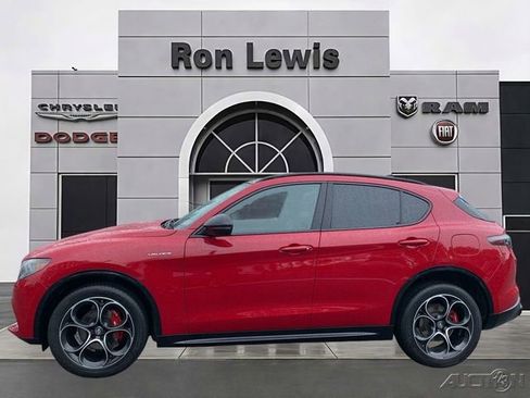 Used 2024 Alfa Romeo Stelvio Veloce AWD/4WD image 1