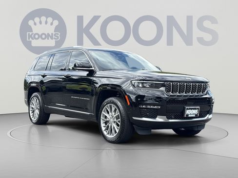 Used 2022 Jeep Grand Cherokee L Summit w/ Advanced Protech Group IV AWD/4WD image 10