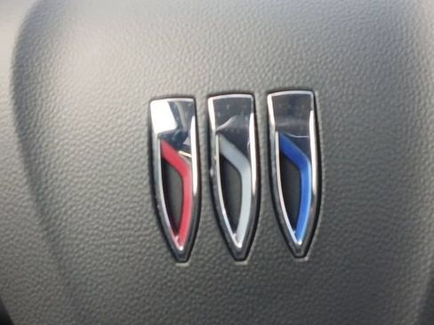 Used 2026 Buick Encore GX Sport Touring w/ Advanced Technology Package FWD image 5