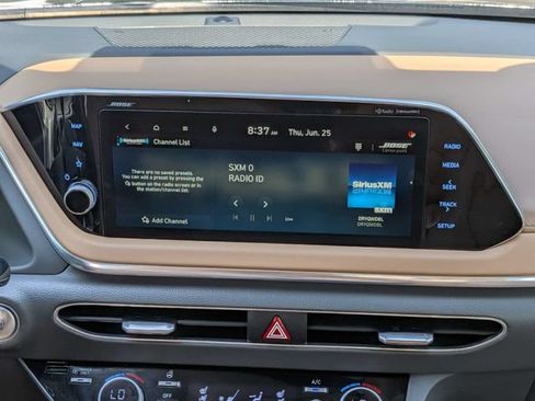 Used 2022 Hyundai Sonata Limited FWD image 17