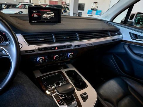 Used 2019 Audi Q7 2.0T Premium Plus w/ Premium Plus Package image 40