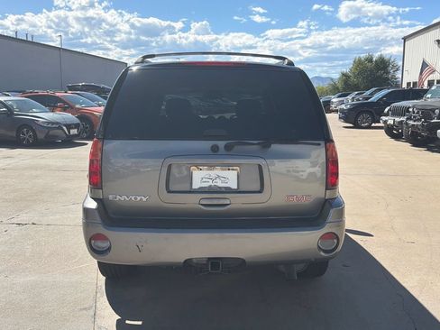 Used 2005 GMC Envoy SLE w/ Sle Preferred Equipment Group AWD/4WD image 6