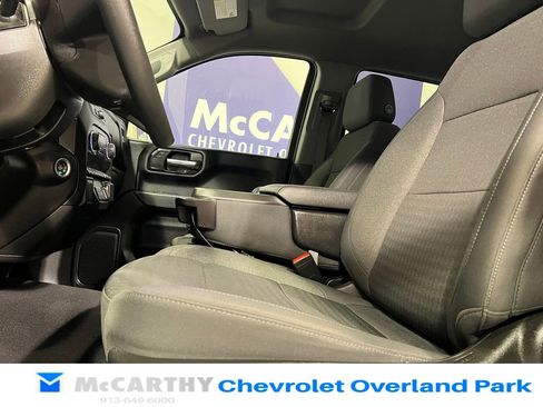 Used 2022 Chevrolet Silverado 1500 Custom image 23