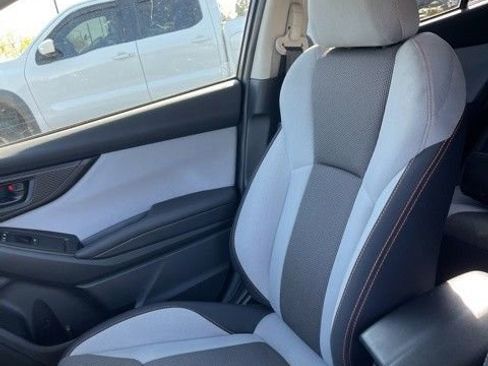 Used 2022 Subaru Crosstrek 2.0i Premium w/ Popular Package #2 image 5