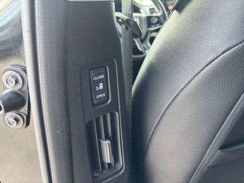 Used 2021 Honda Odyssey Touring image 50