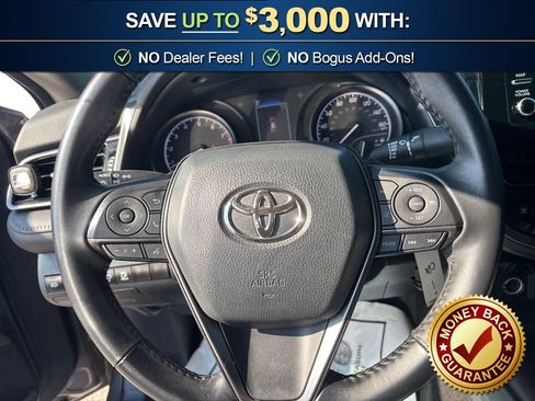 Used 2024 Toyota Camry SE FWD image 18