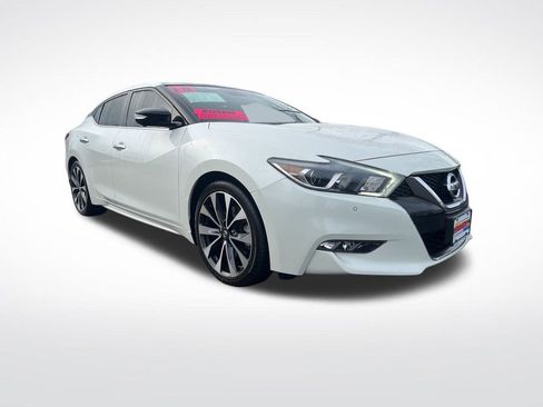 Certified 2018 Nissan Maxima Platinum image 3